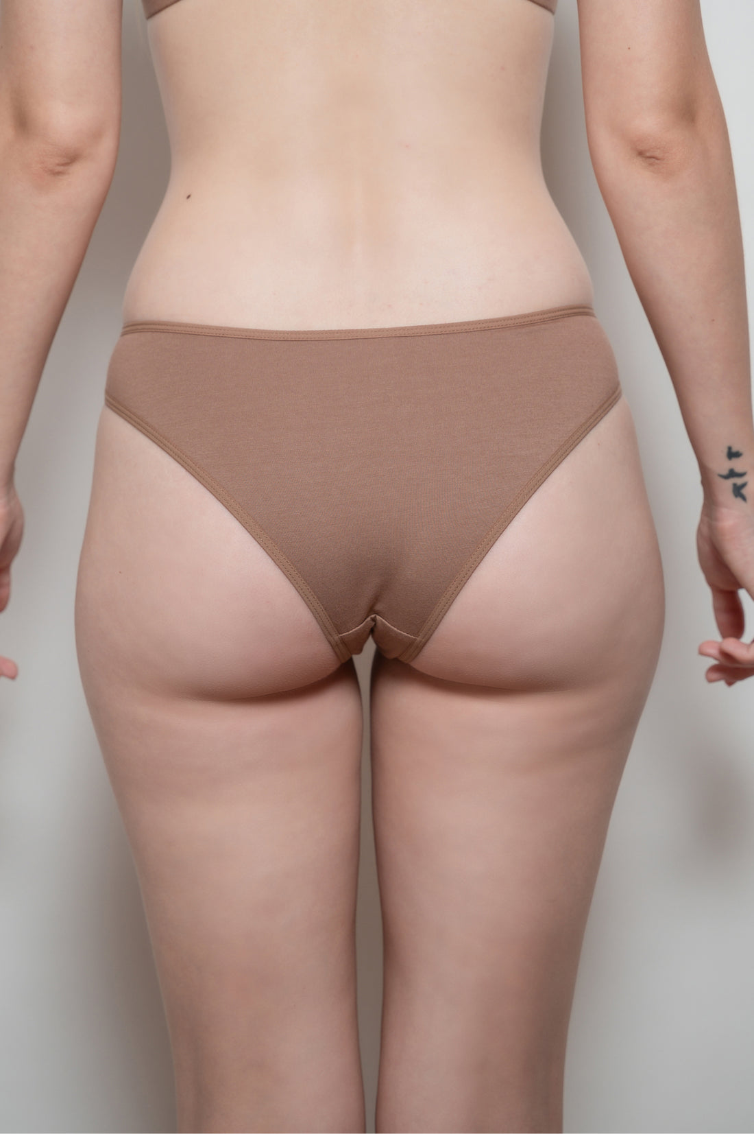 High Leg Cheeky panties - Chocolate