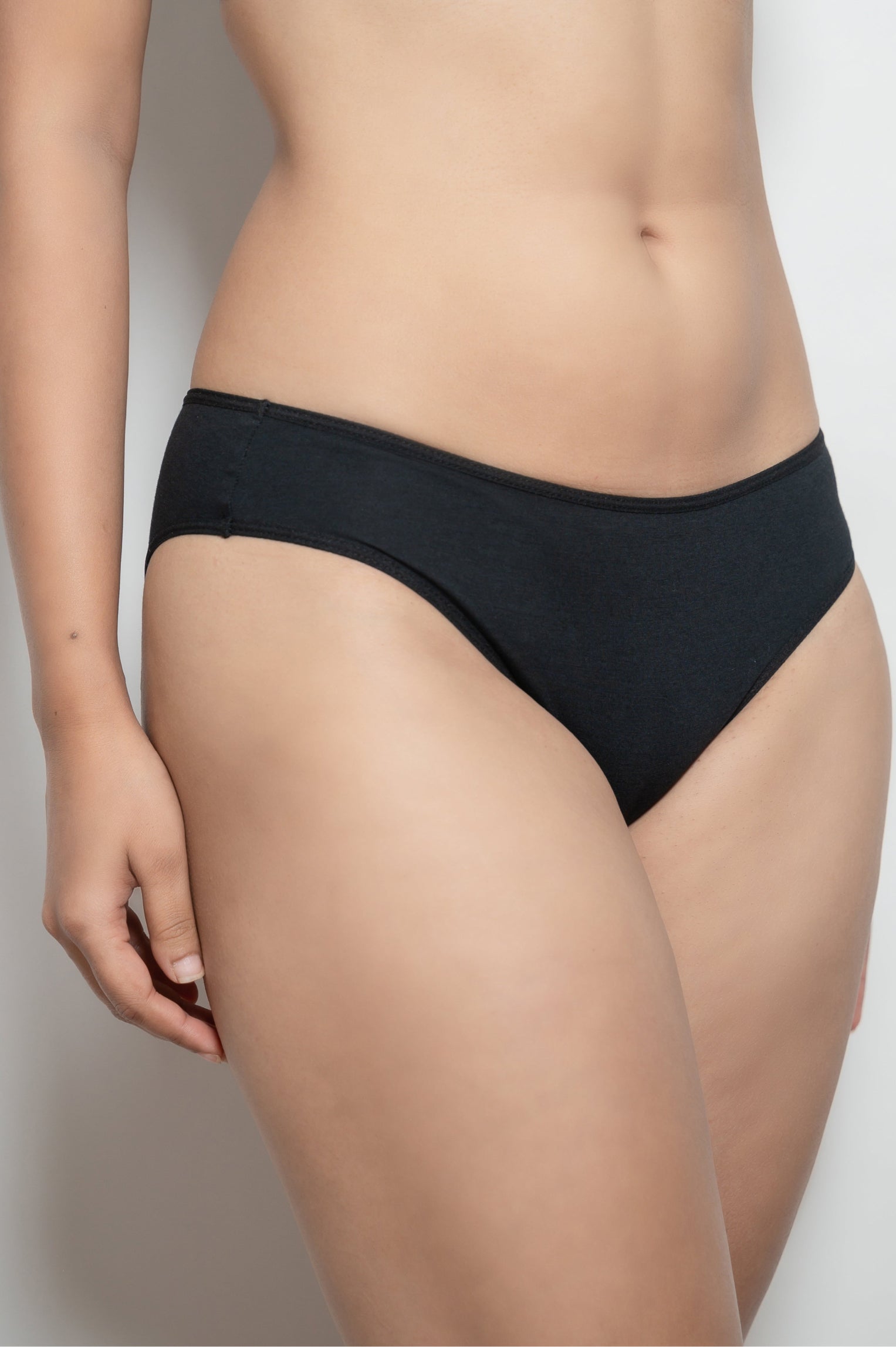 Classic Bikini Panties - Black