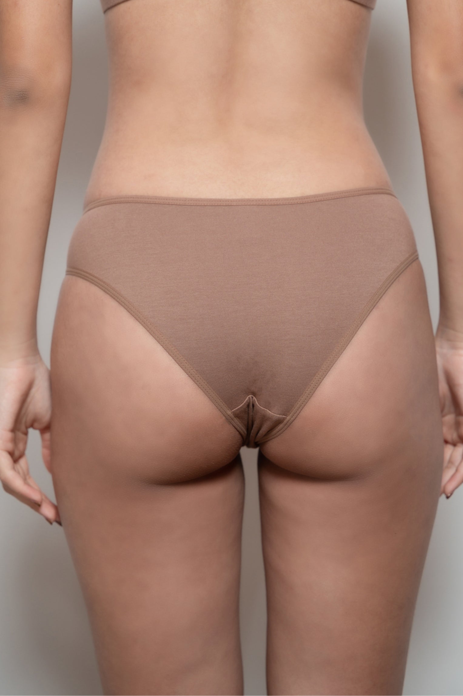 Essential Cheeky - Chocolate