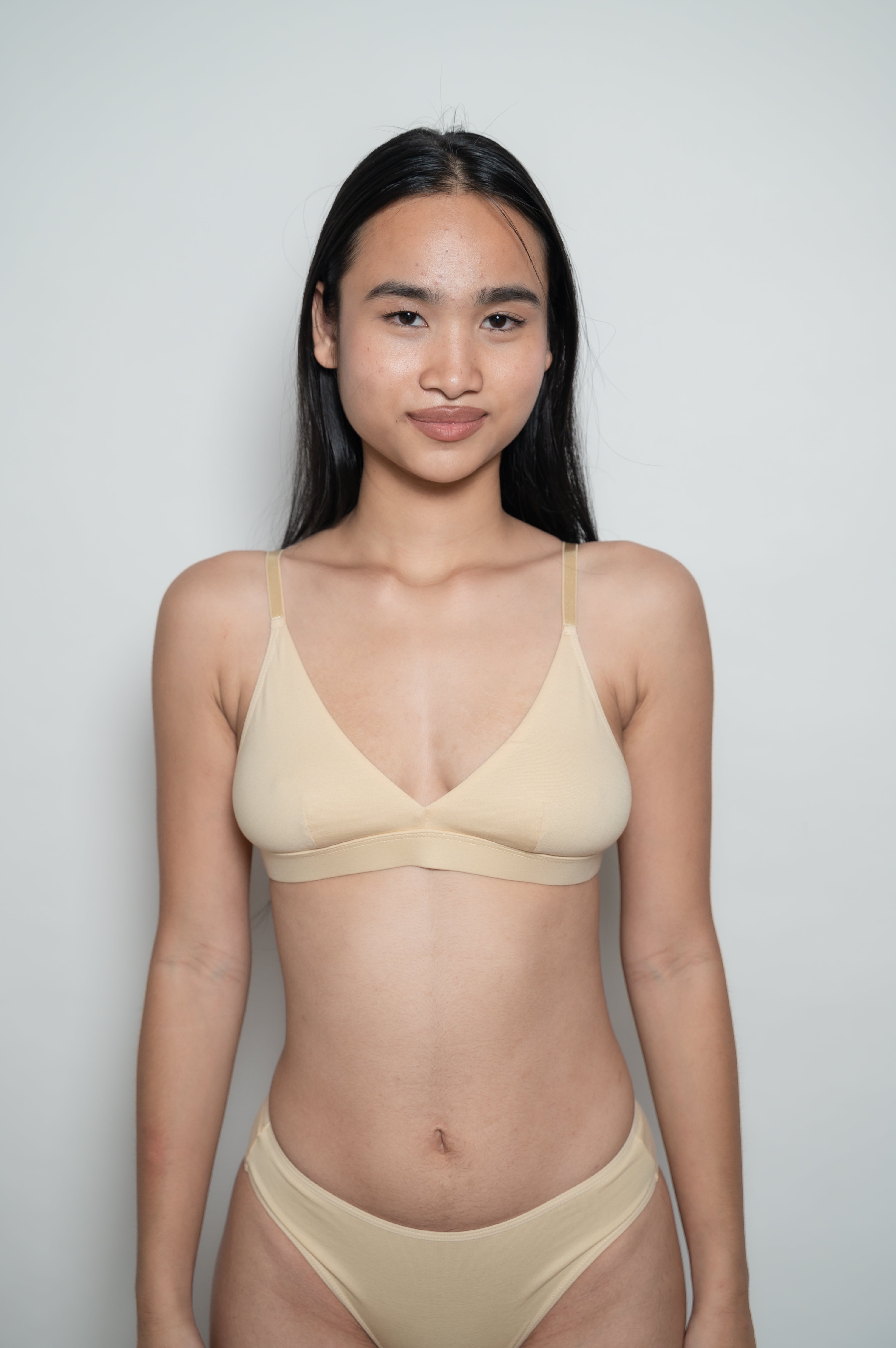 Siris Soft Bralette - Sand