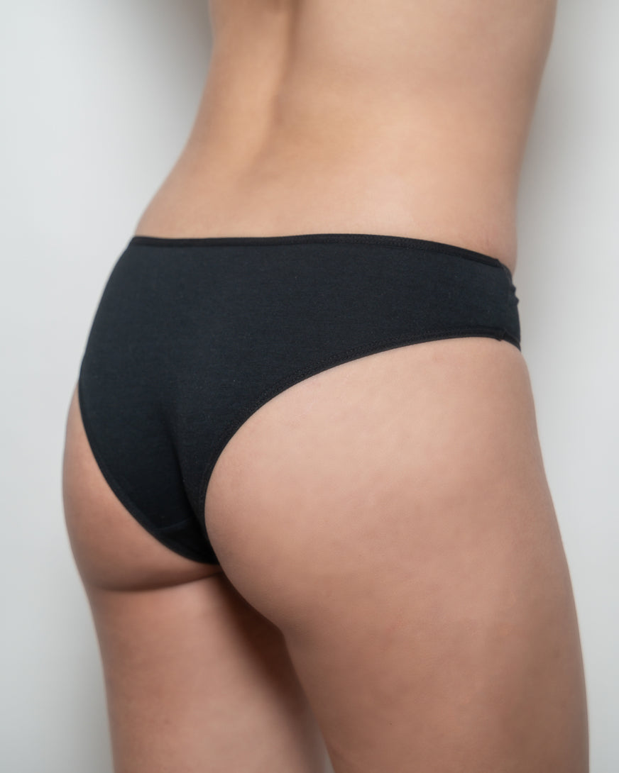 Essential Cheeky - Black