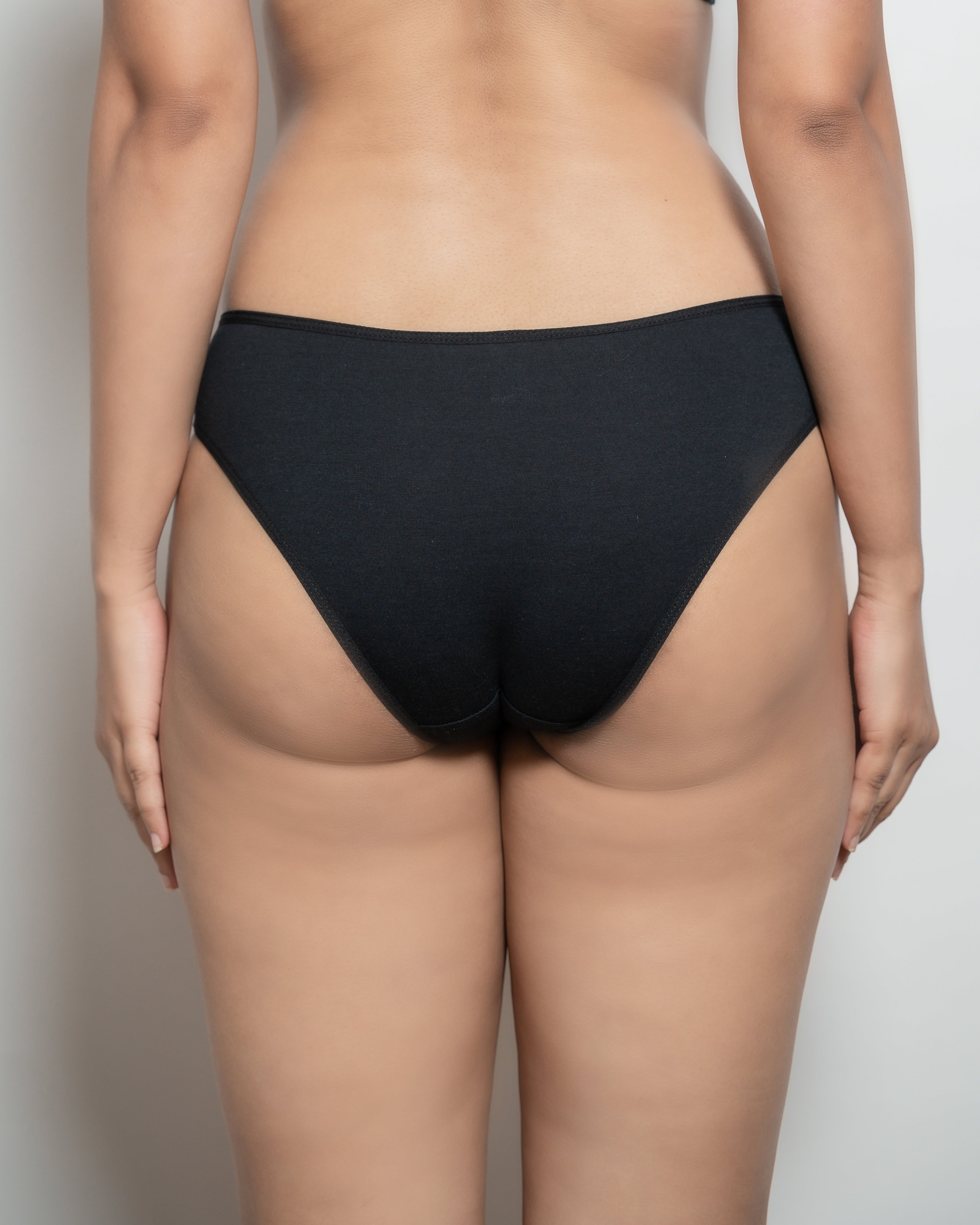 Classic Bikini Panties - Black